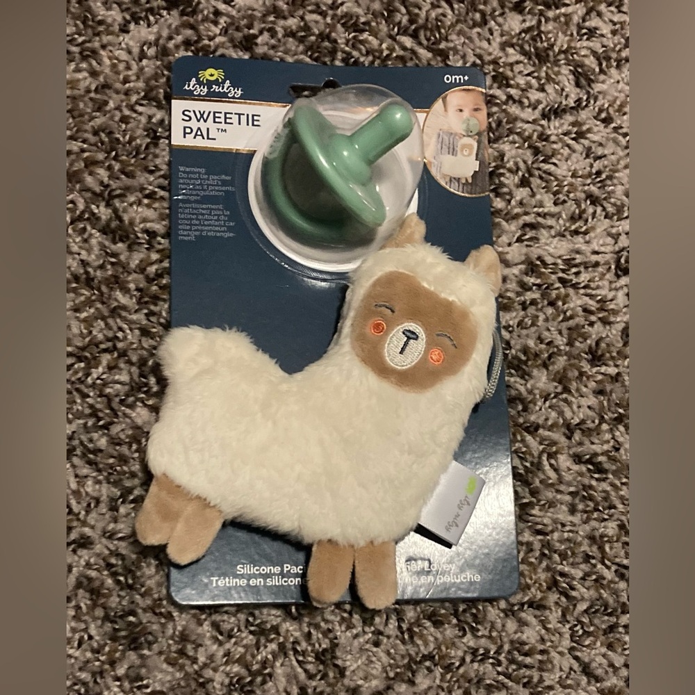 Itzy Ritzy Llama Sweetie Pal Plush Lovey and Silicone Pacifier 0+M Baby Binky